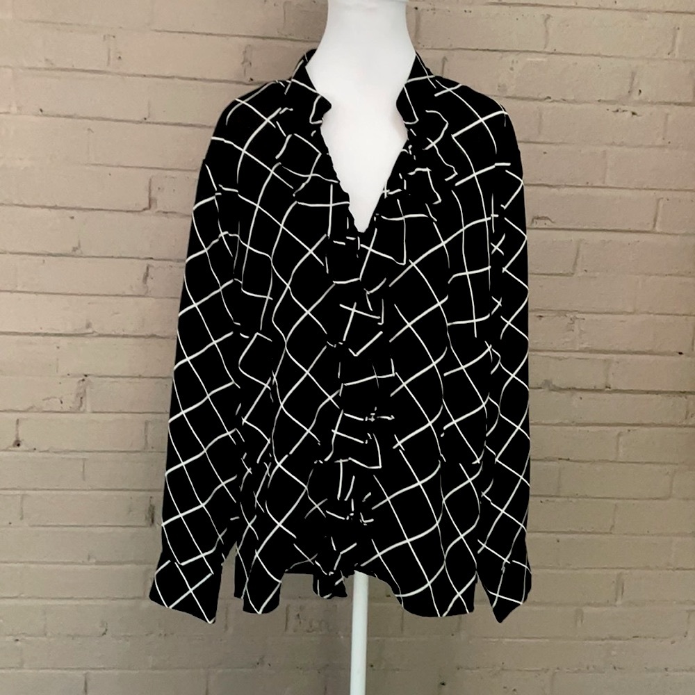 Jones NewYork  B&W print blouse 3X